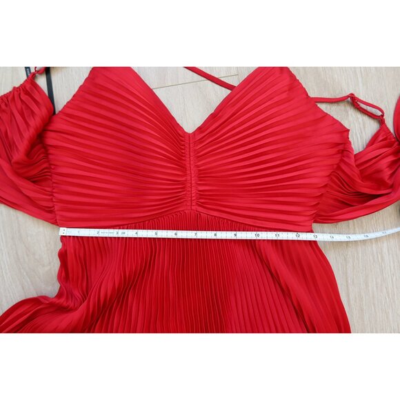 Ever New Geri Tie Back Pleated Dress - Picture 7 of 8